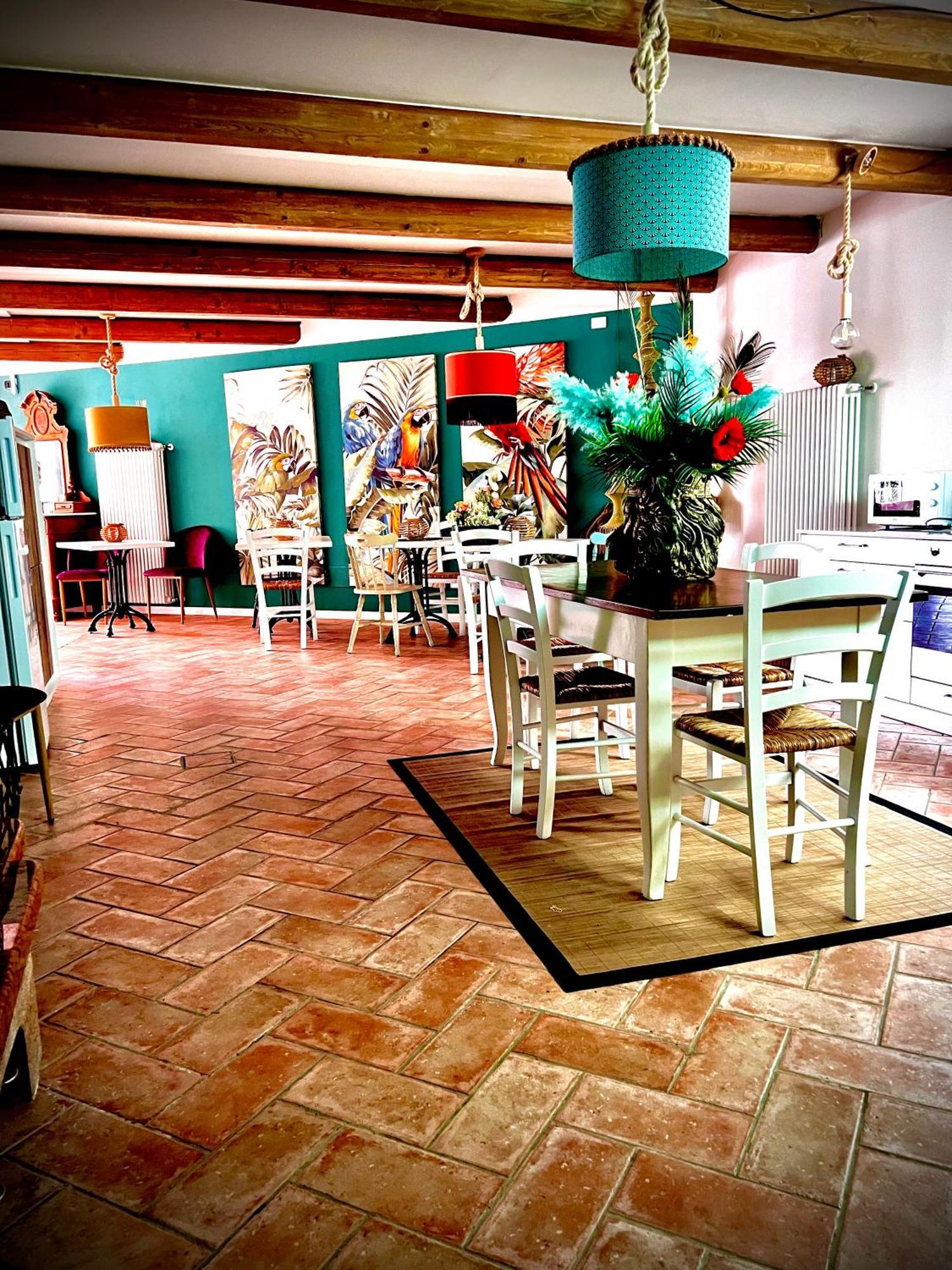 Welcome Traveller Frida'S Rooms Caprino Veronese Exterior photo